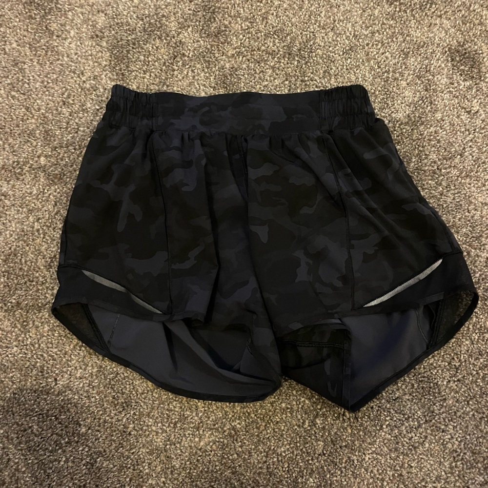 Lululemon Hotty Hot Shorts